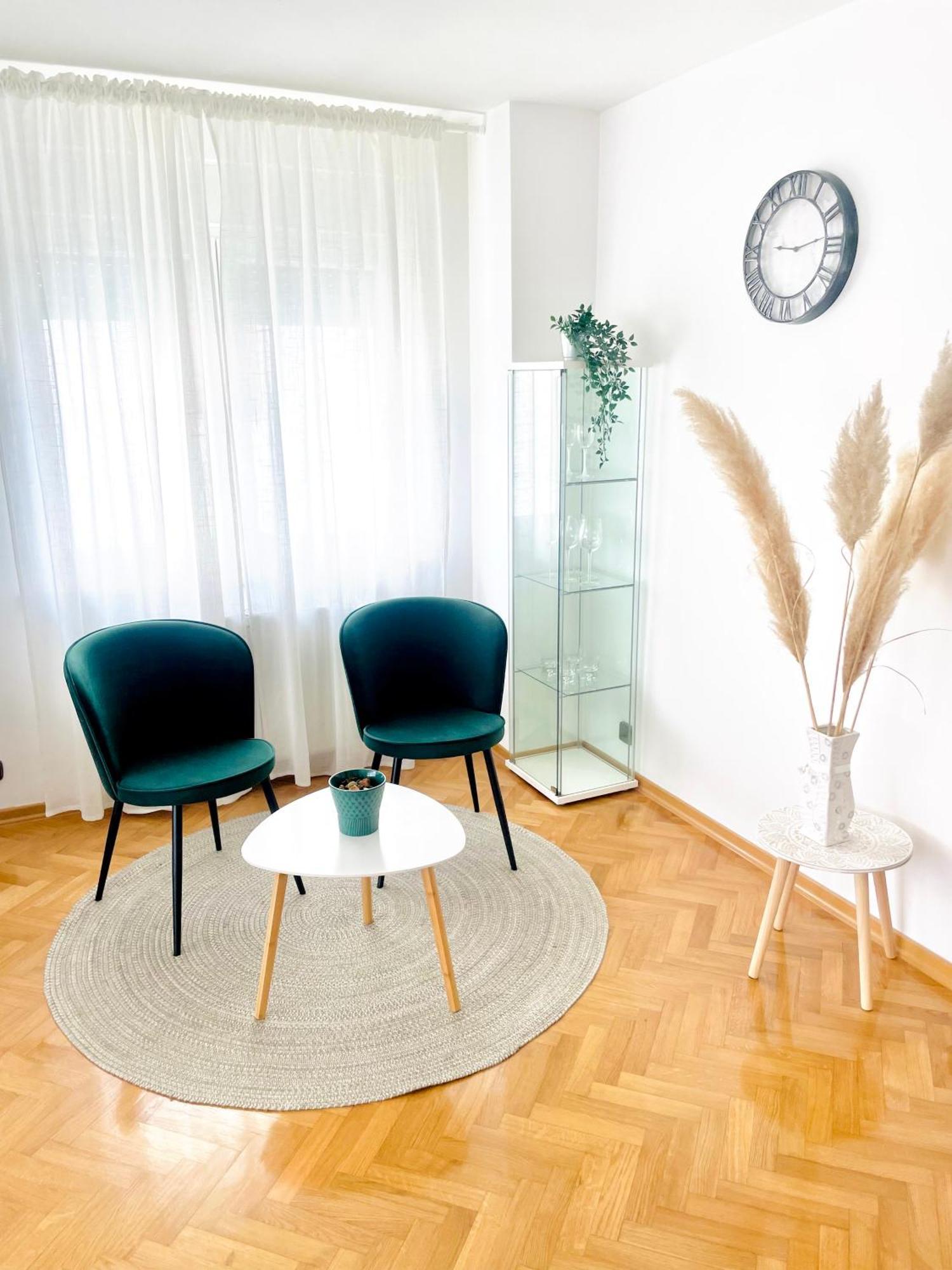 Apartman Bago Deluxe Near Zagreb Airport Velika Gorica Esterno foto
